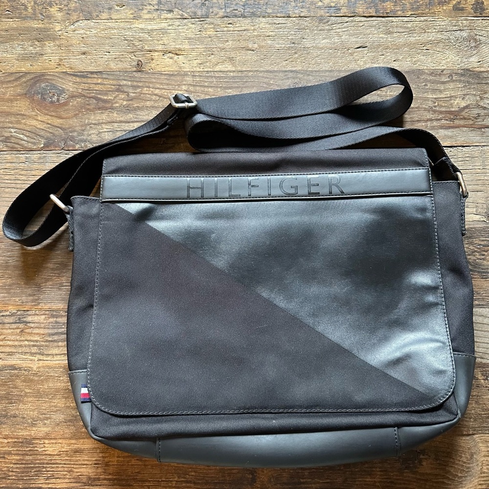TOMMY HILFIGER Laptop shoulder bag